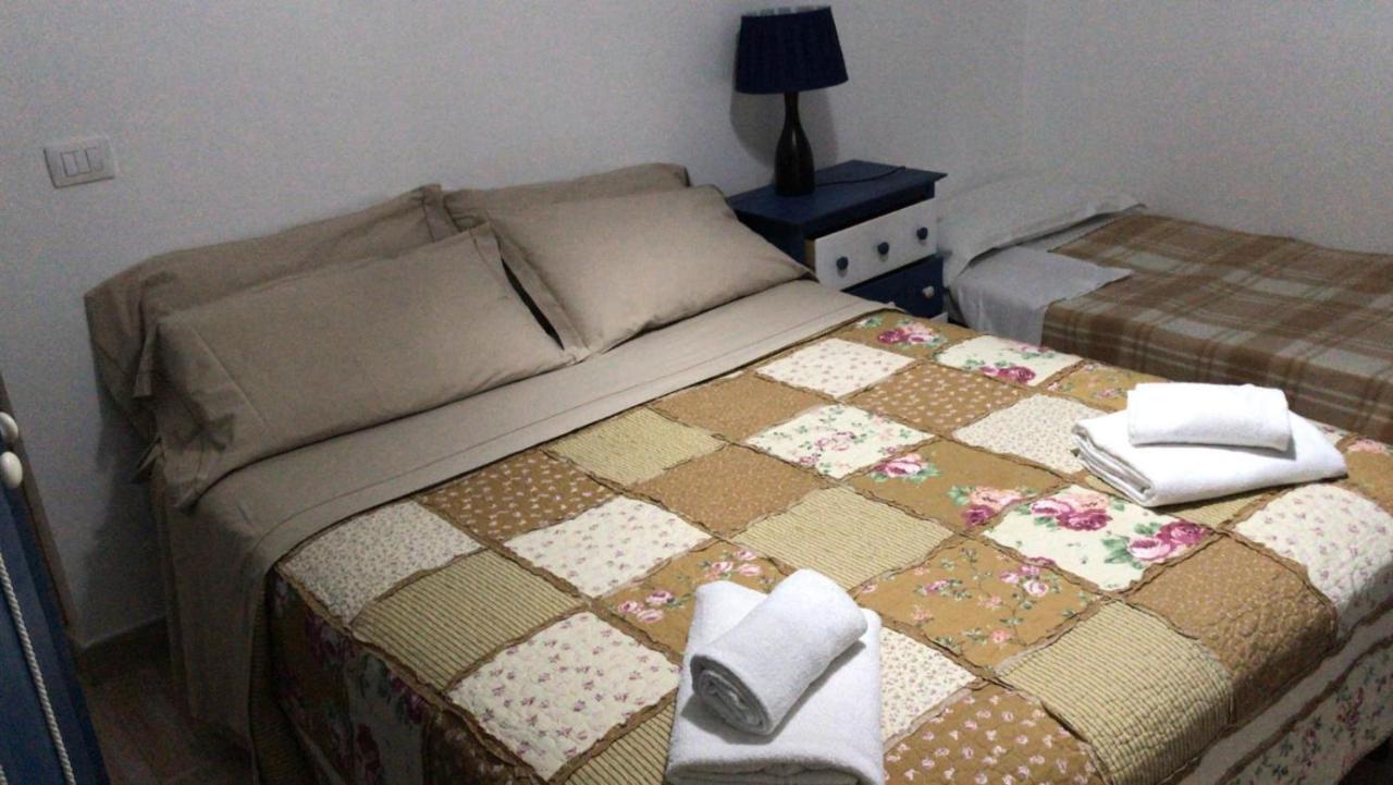 Filoxenia Di Umberto Guest House ซัสซารี ภายนอก รูปภาพ
