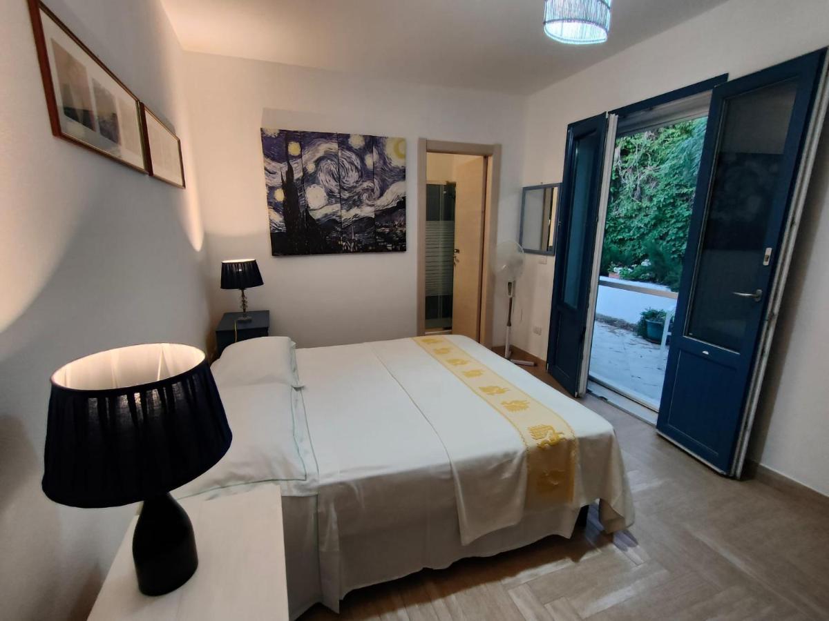 Filoxenia Di Umberto Guest House ซัสซารี ภายนอก รูปภาพ