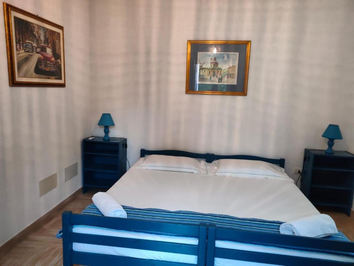 Filoxenia Di Umberto Guest House ซัสซารี ภายนอก รูปภาพ