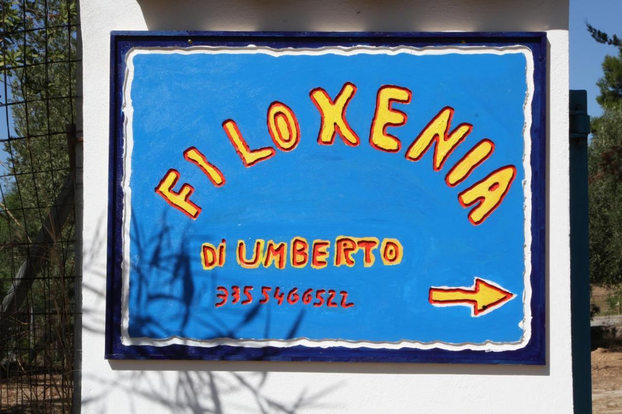 Filoxenia Di Umberto Guest House ซัสซารี ภายนอก รูปภาพ
