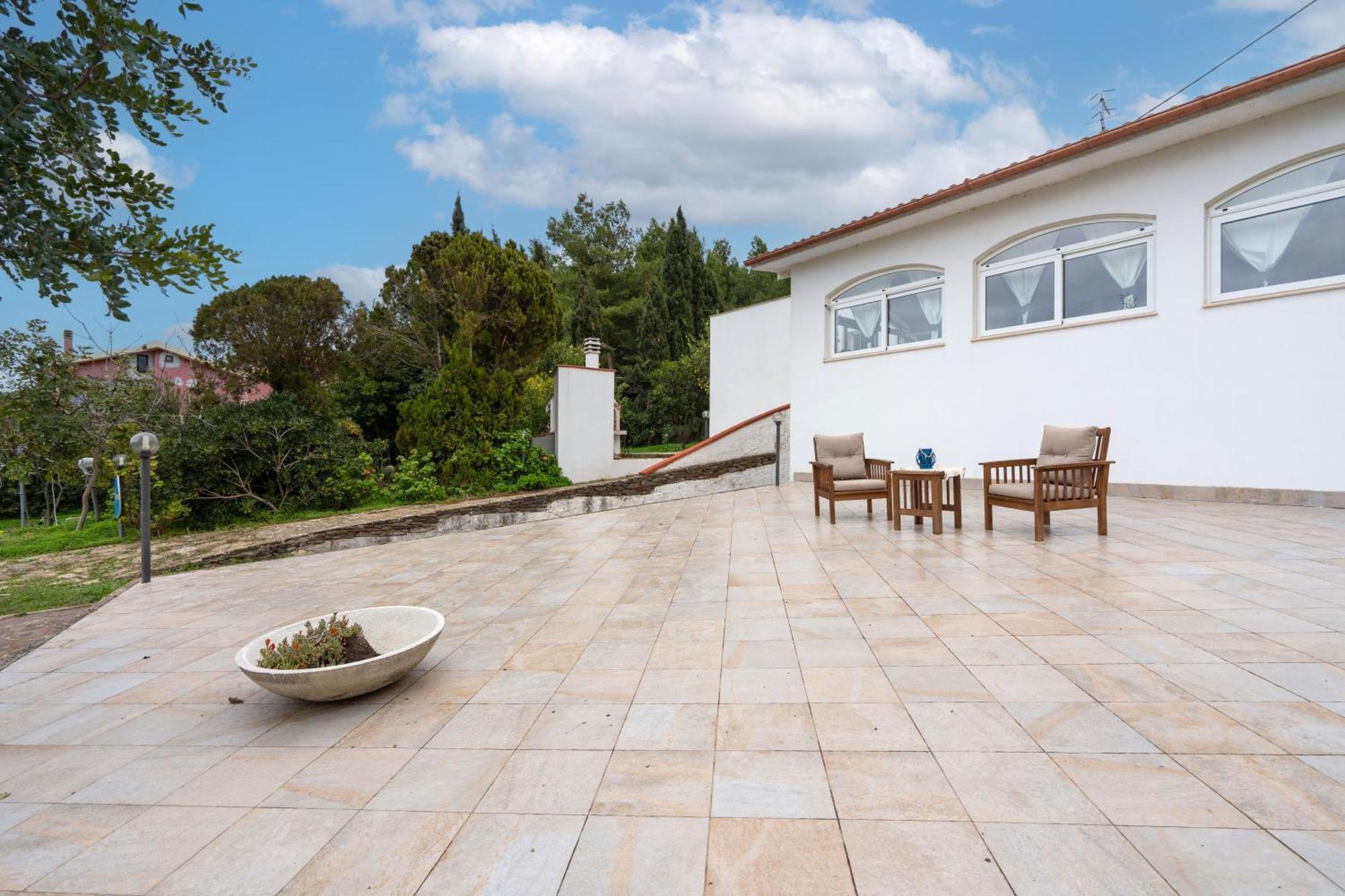 Filoxenia Di Umberto Guest House ซัสซารี ภายนอก รูปภาพ