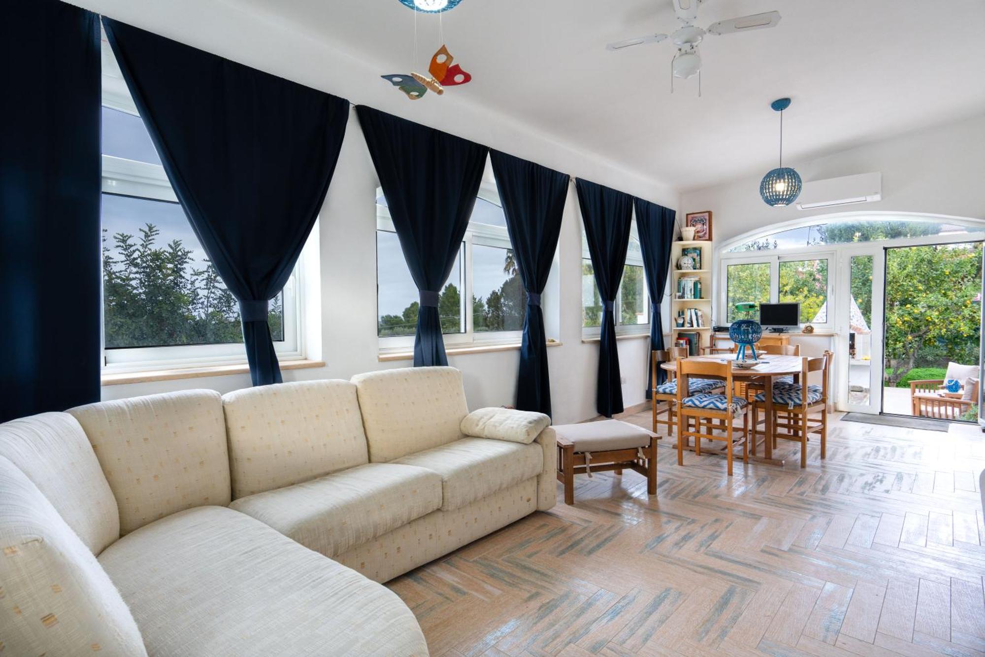 Filoxenia Di Umberto Guest House ซัสซารี ภายนอก รูปภาพ